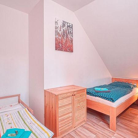 تشيرني دول Apartments White - Hill الغرفة الصورة