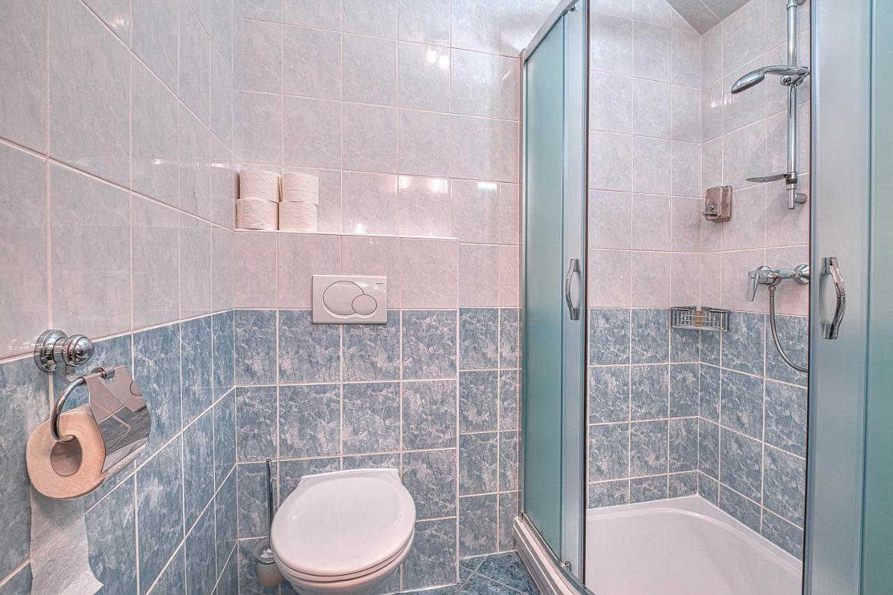 تشيرني دول Apartments White - Hill المظهر الخارجي الصورة