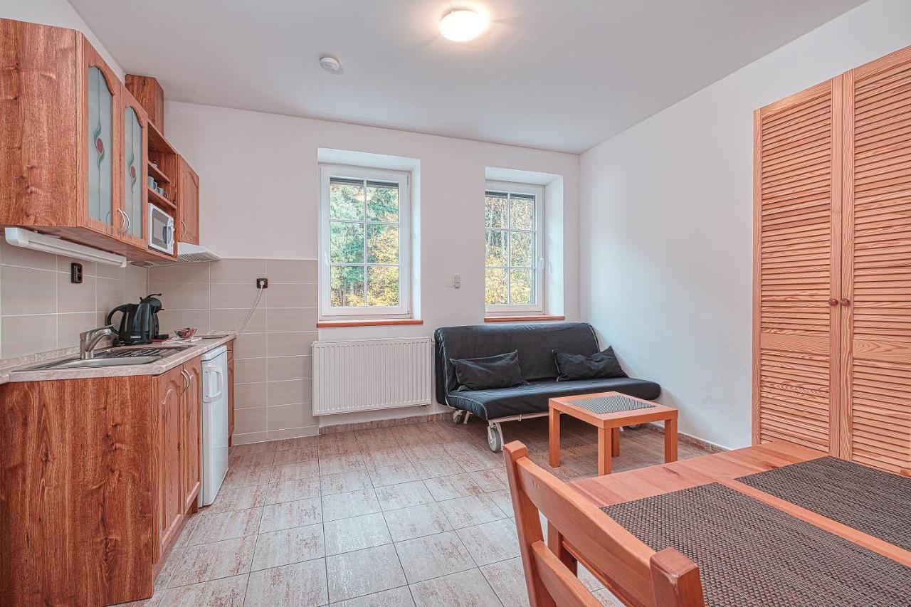 تشيرني دول Apartments White - Hill المظهر الخارجي الصورة