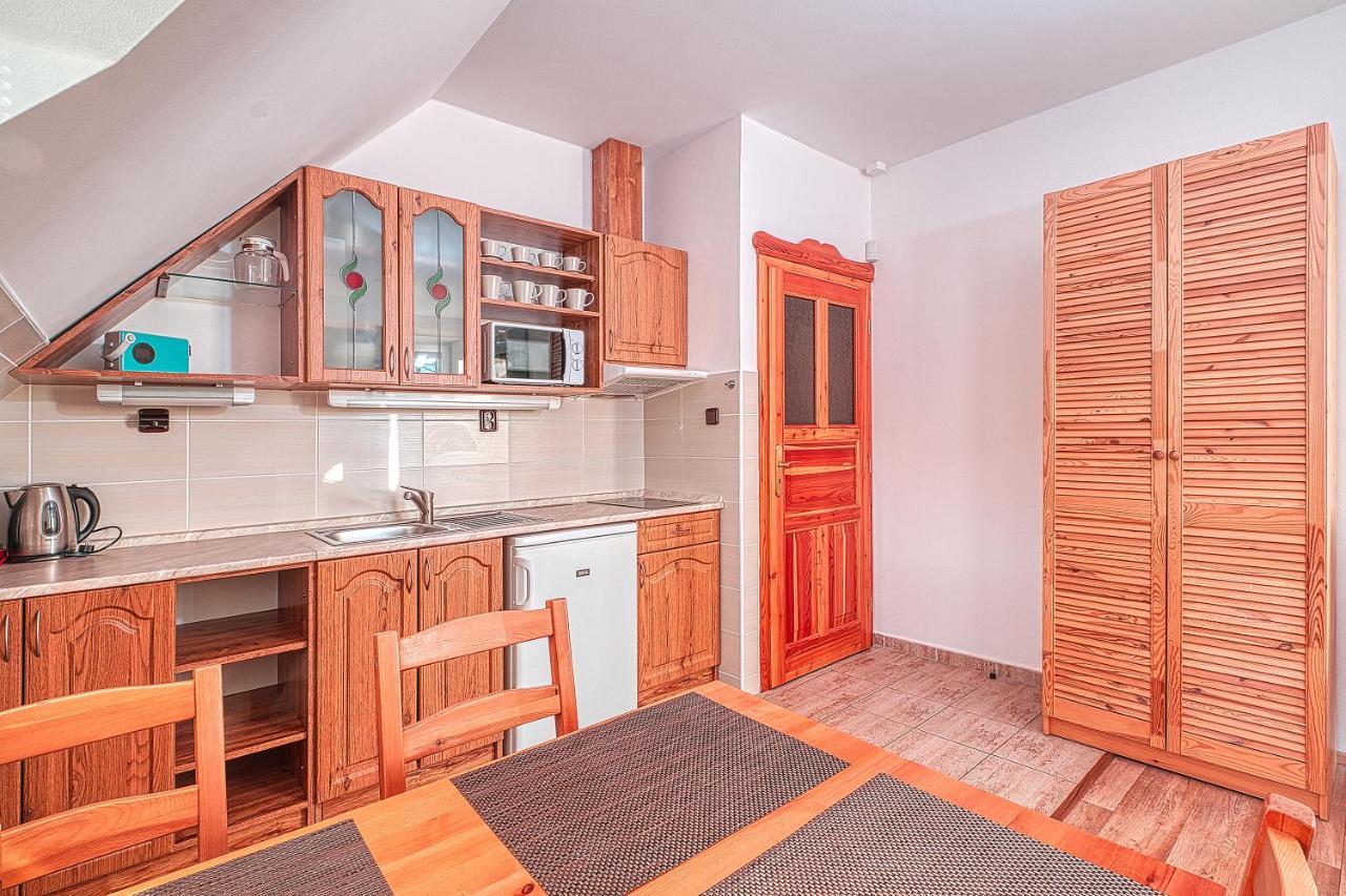 تشيرني دول Apartments White - Hill المظهر الخارجي الصورة