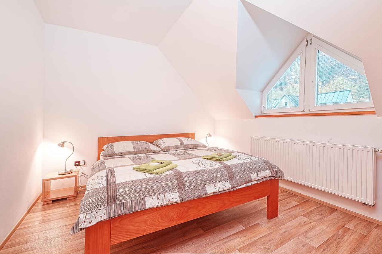 تشيرني دول Apartments White - Hill المظهر الخارجي الصورة